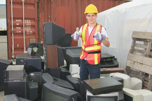 Benefits of hiring a skip in Finchley with Skip Hire Finchley